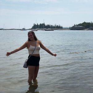 Meet your Posher, Ashlee